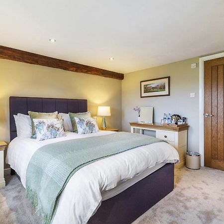 Throstle Nest Farm Hotel Carleton Room photo