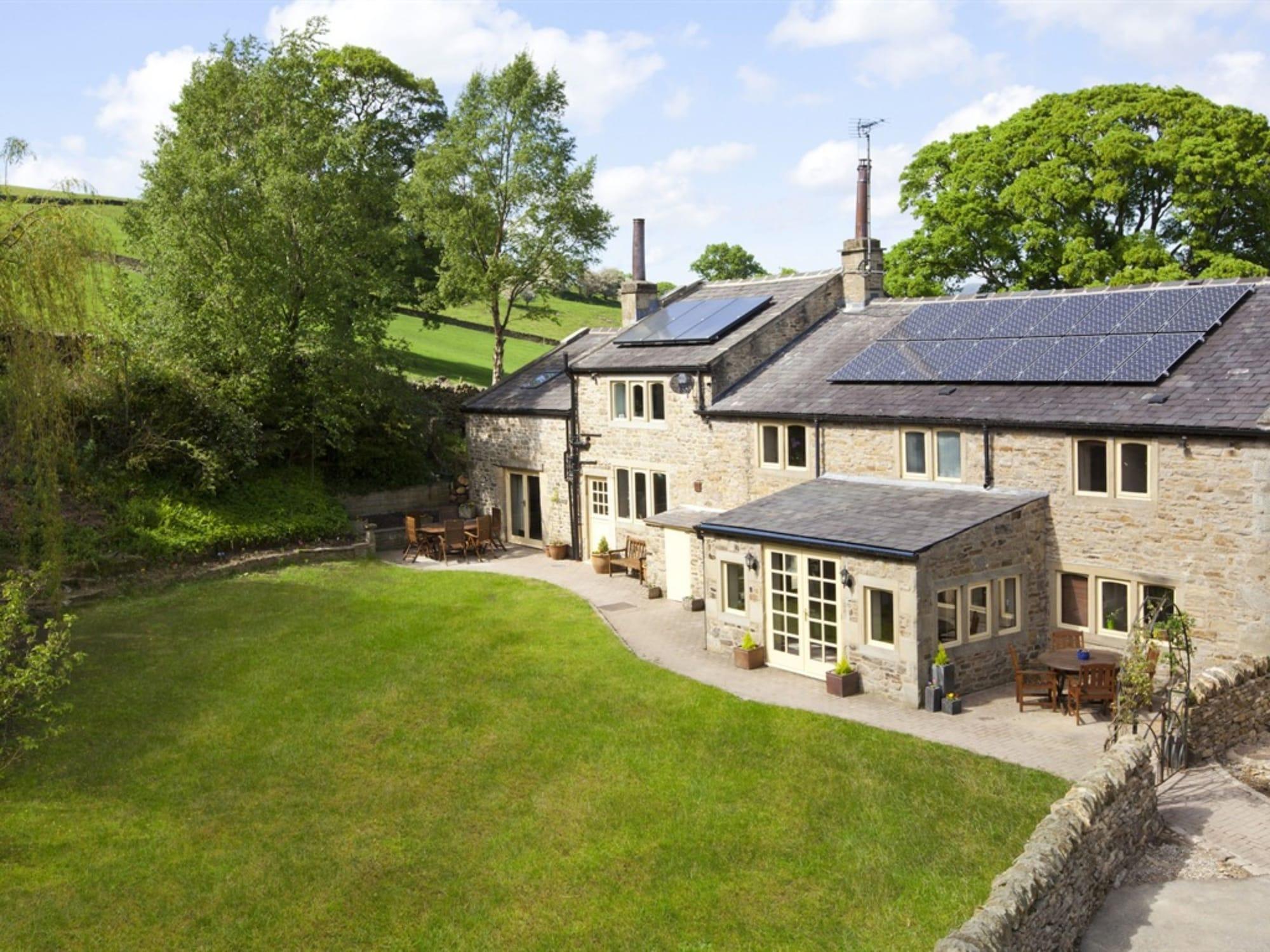 Throstle Nest Farm Hotel Carleton Exterior photo